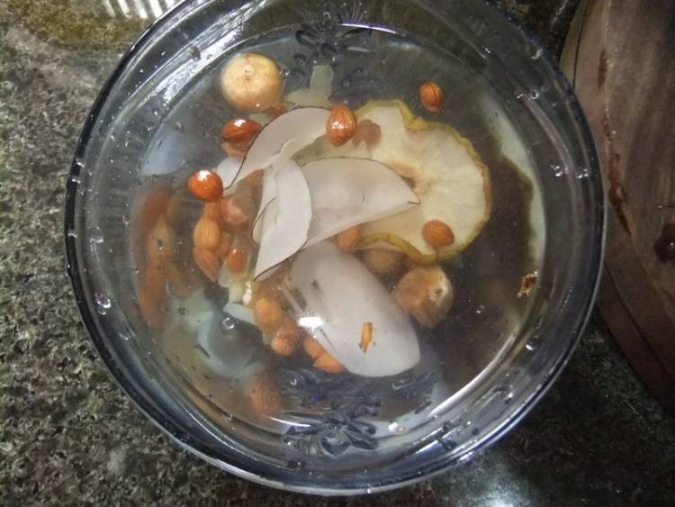 猪肺头汤步骤2
