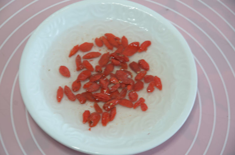 马蹄银耳汤步骤2