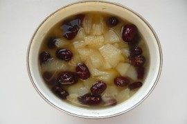 生梨红枣白果汤步骤6