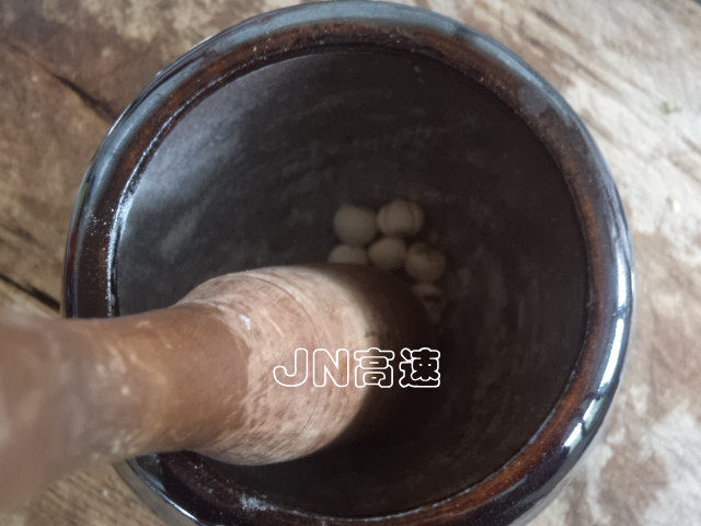 川贝冰糖梨步骤4