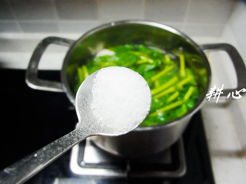 豌豆尖肉片汤步骤9