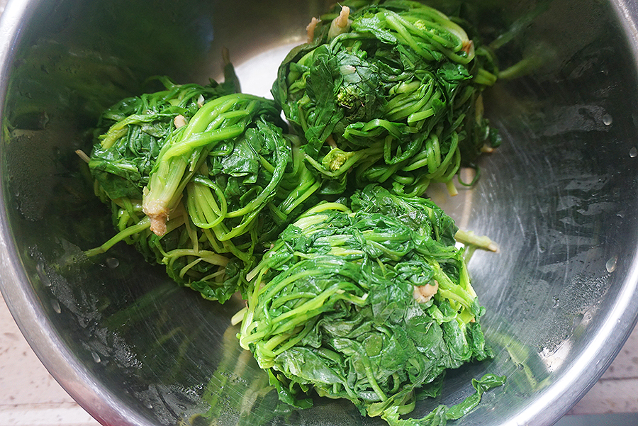 凉拌毛豆荠菜塔步骤4
