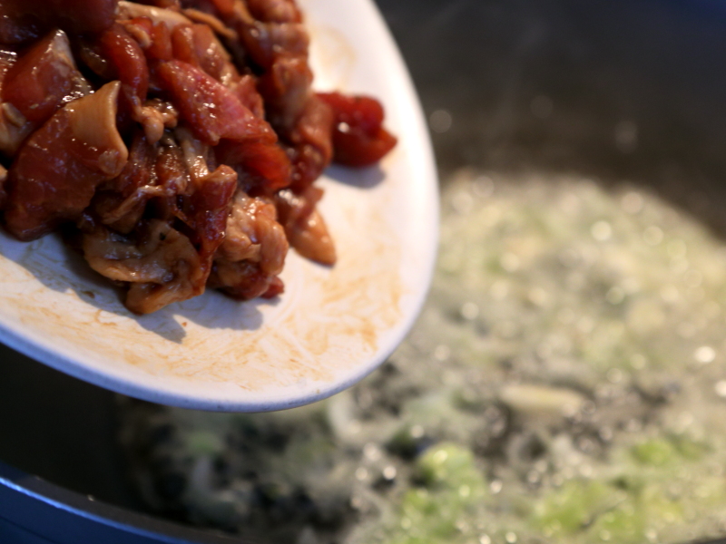 红薯炒肉片步骤4