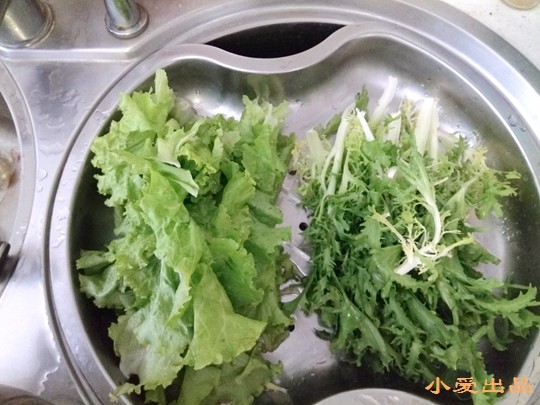 鲜虾芒果沙拉步骤7