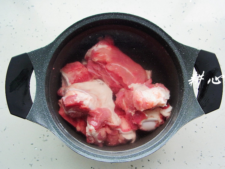 #盛夏餐桌#大骨冬瓜汤步骤3