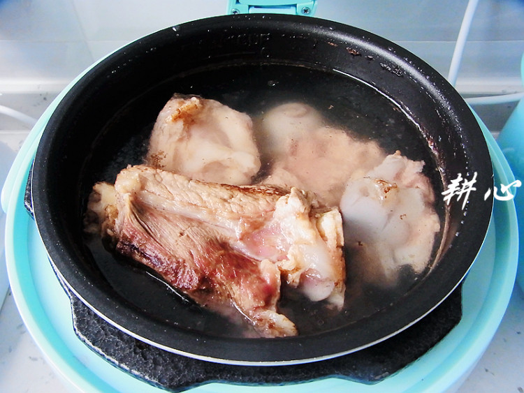 #盛夏餐桌#大骨冬瓜汤步骤9