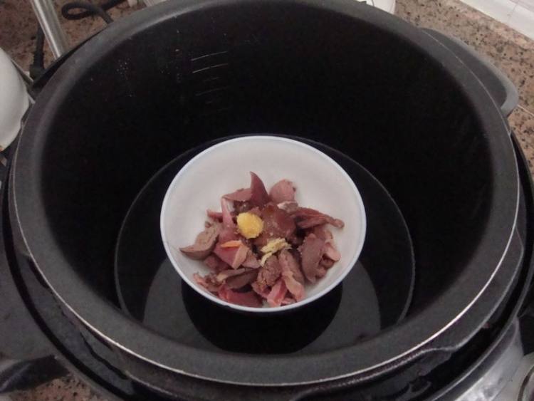 鹅杂炒土豆丝步骤4