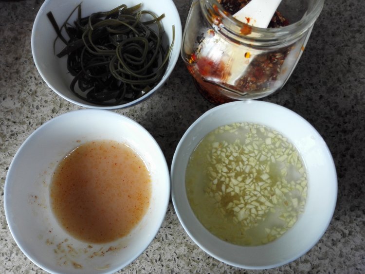 荞麦凉面步骤2