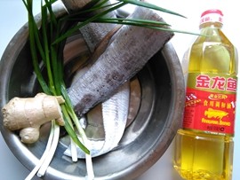 清蒸带鱼#非转基因金步骤1