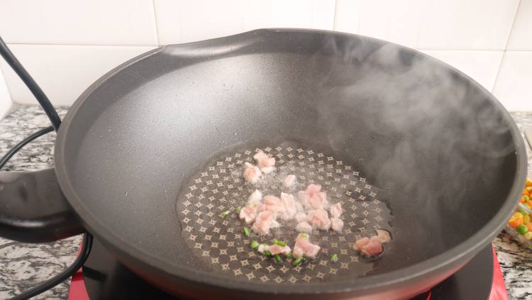 低脂美味黄金拌饭步骤4