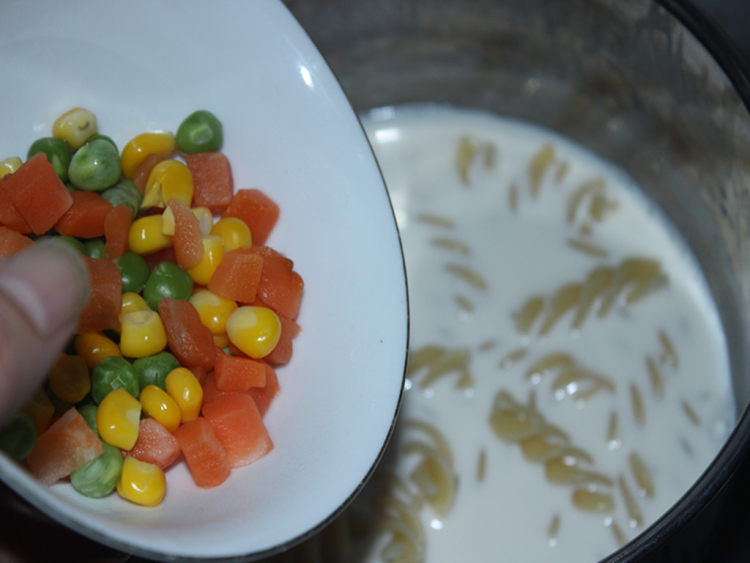 牛奶意面#百味来意面#步骤9