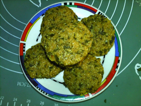 蒸蒲公英鸡蛋玉米饼步骤11