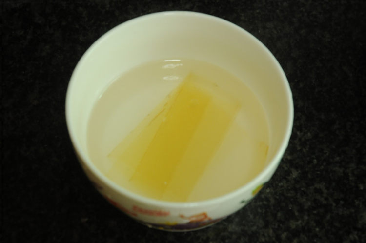 清凉解暑豆奶冻步骤7