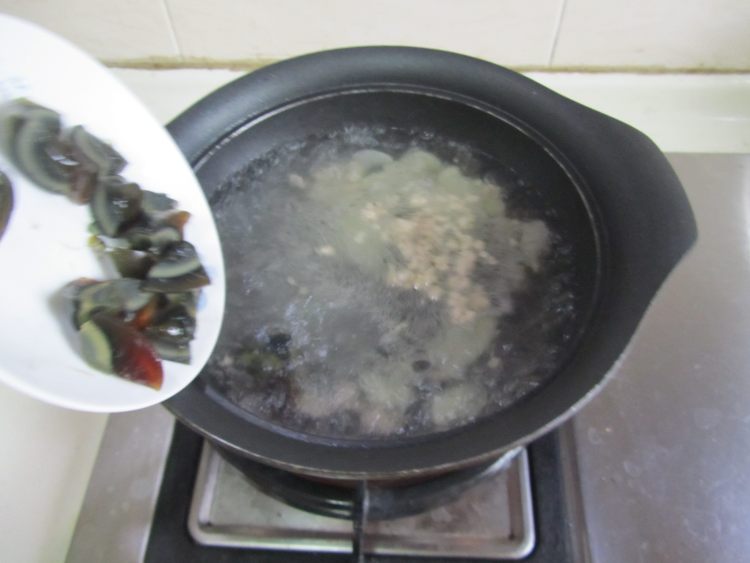 上汤南瓜叶步骤5