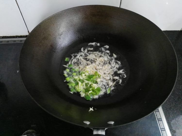 番茄炒冬瓜步骤5