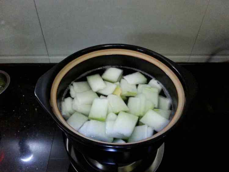 瑶柱肉丸冬瓜汤#新鲜步骤4