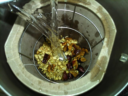 燕麦核桃红枣豆浆步骤7