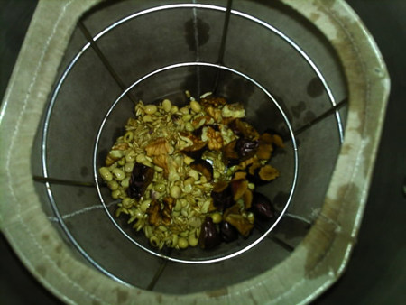 燕麦核桃红枣豆浆步骤6