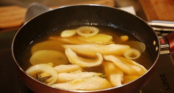 鲜辣巴沙鱼步骤4