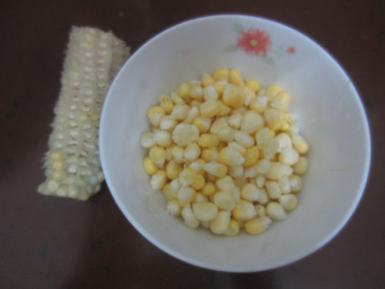 紫薯炒玉米步骤2