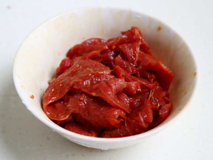 鬼马炒牛肉步骤4