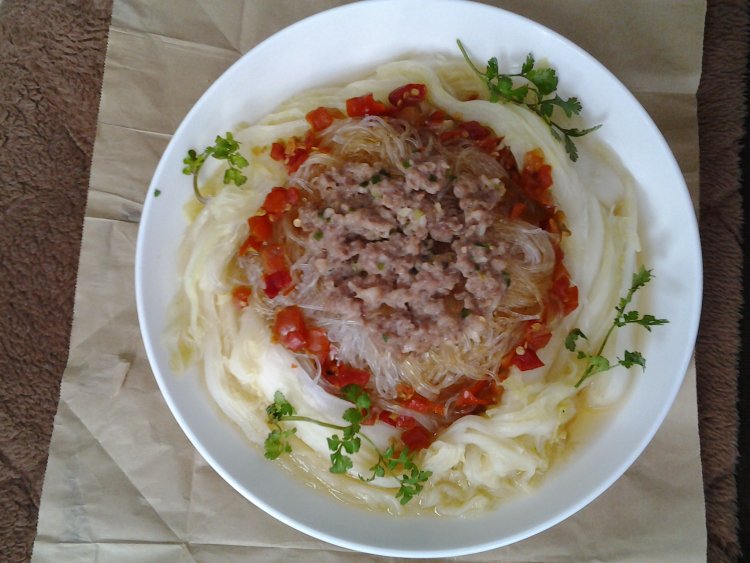 肉末白菜粉丝步骤5