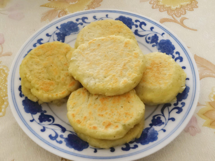 毛豆豆渣饼步骤10