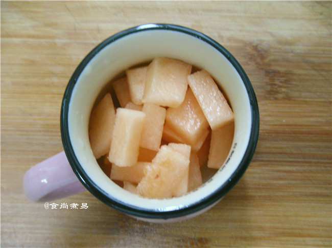 哈密瓜蔓越莓酸奶杯步骤7