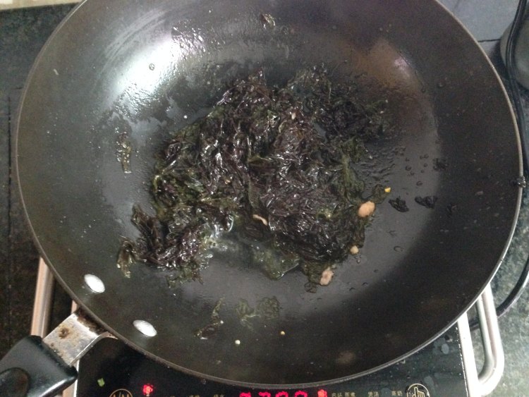 紫菜虾米蛋花鸡汤步骤4