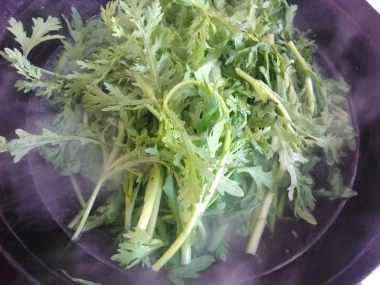 白灼茼蒿步骤6
