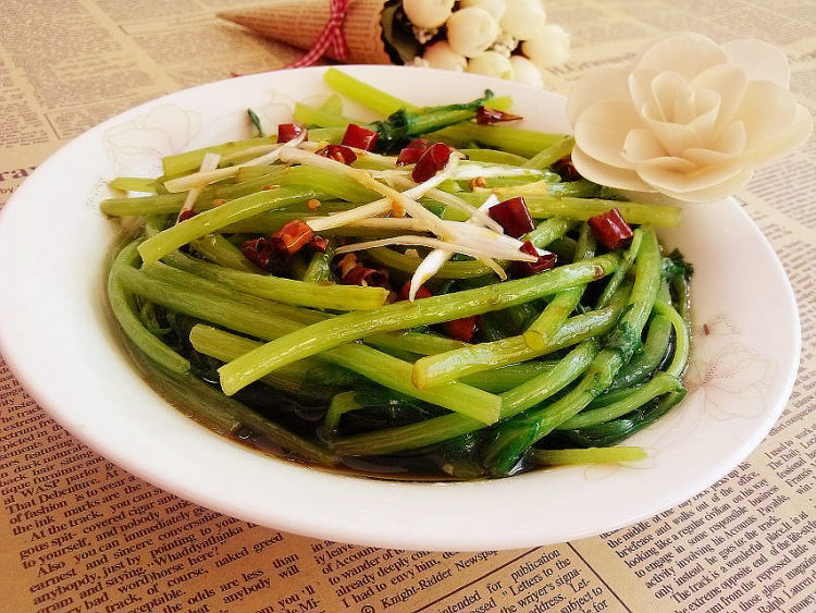 白灼茼蒿步骤13