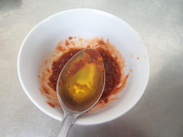 拌茄子步骤7