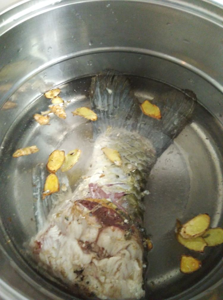 豆腐鱼尾儿汤步骤7