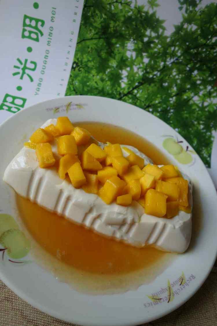 柠香芒果豆腐步骤6
