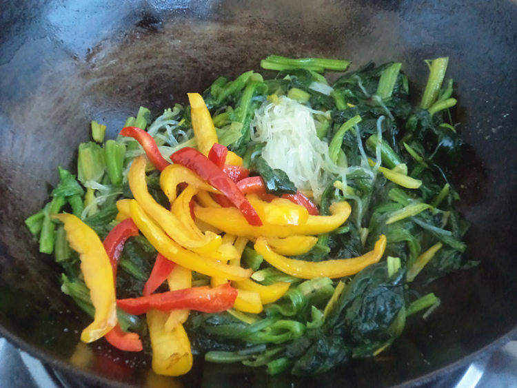 菠菜粉丝步骤10