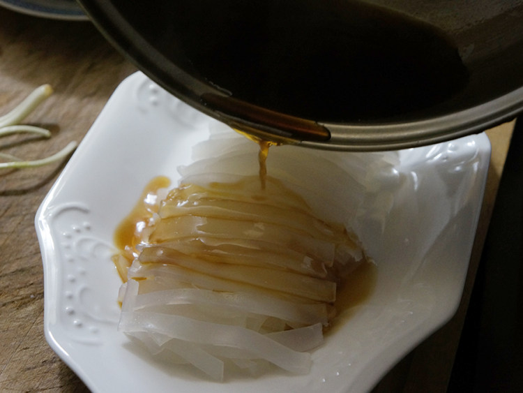 榨菜碎米拌粉皮步骤7