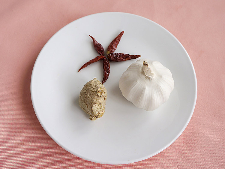 沙茶焖鸭块步骤12