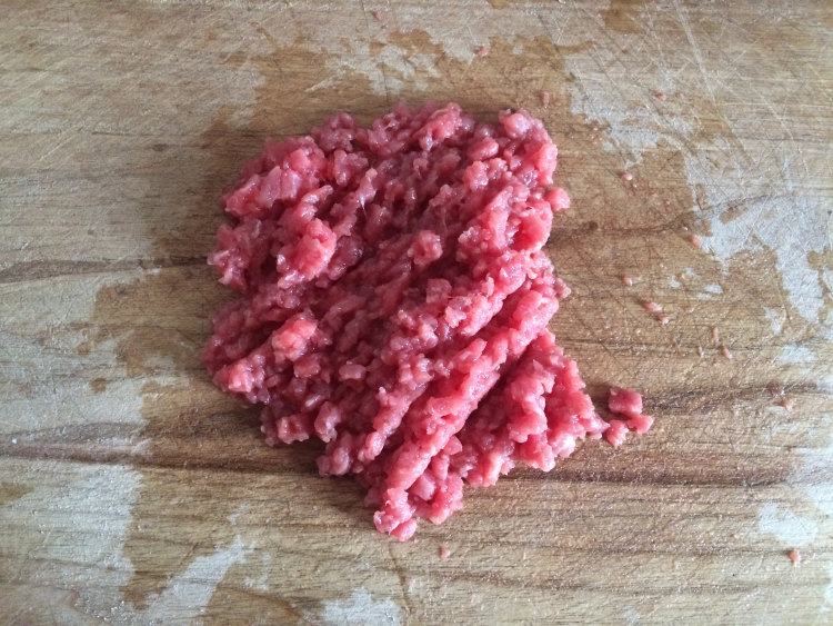 牛肉酱黄瓜步骤2