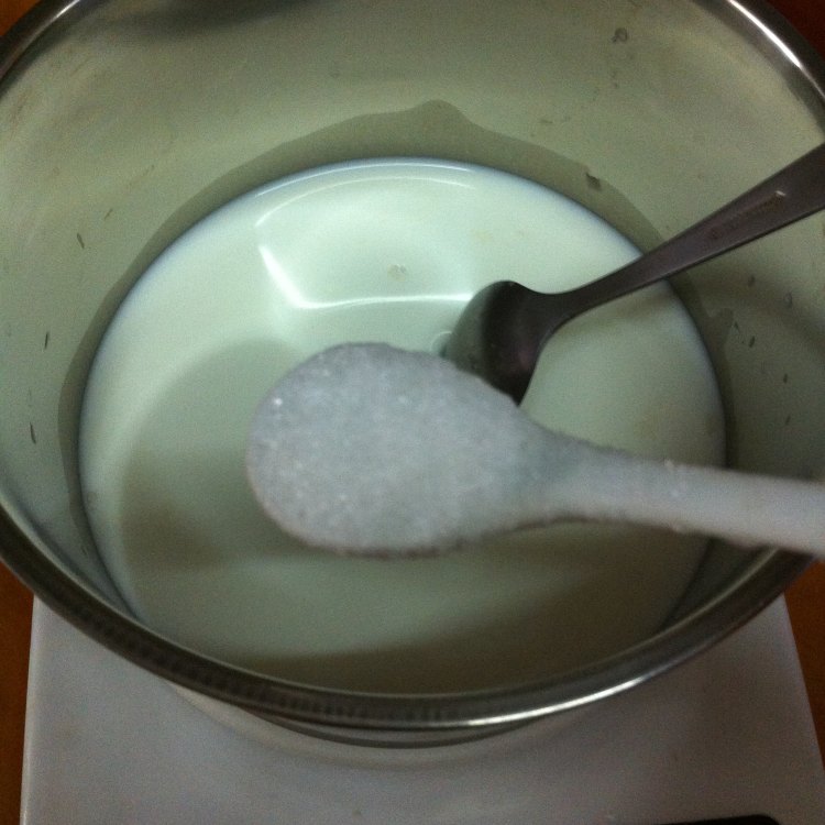 自制原味酸奶步骤4