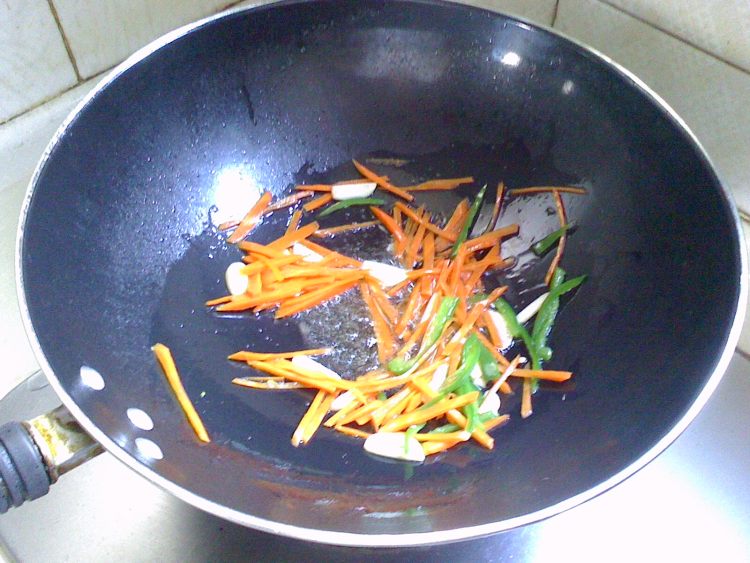 香拌豆芽菜步骤4