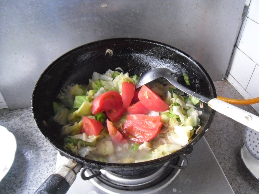 西红柿炒绿甘蓝步骤8