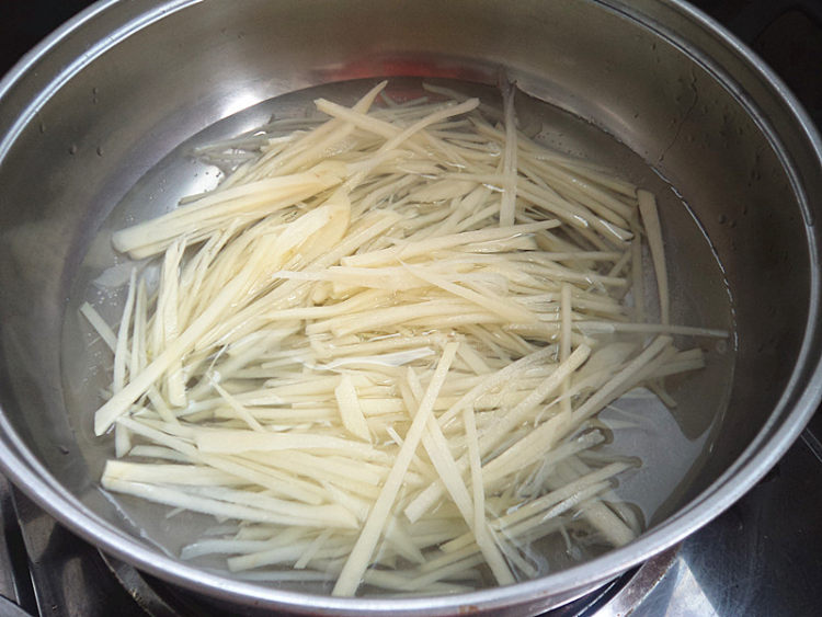 土豆丝拌火腿步骤4