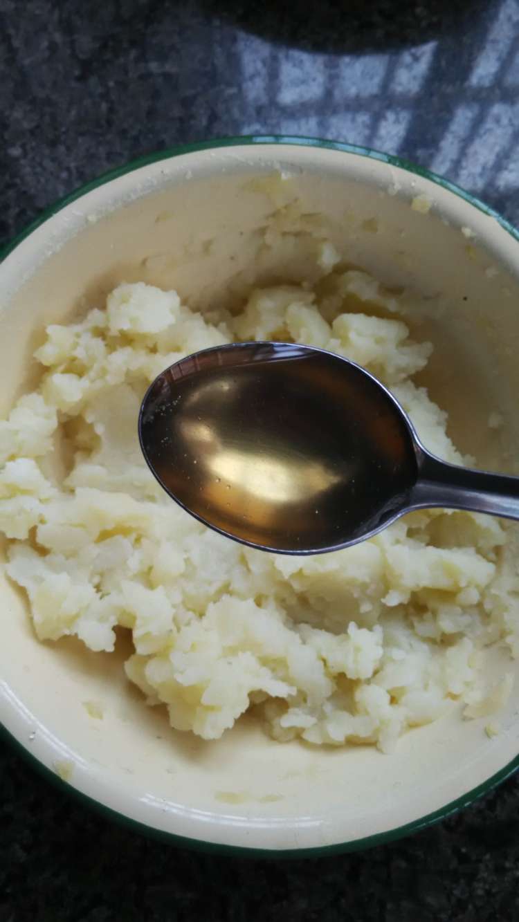 芝麻土豆泥步骤4