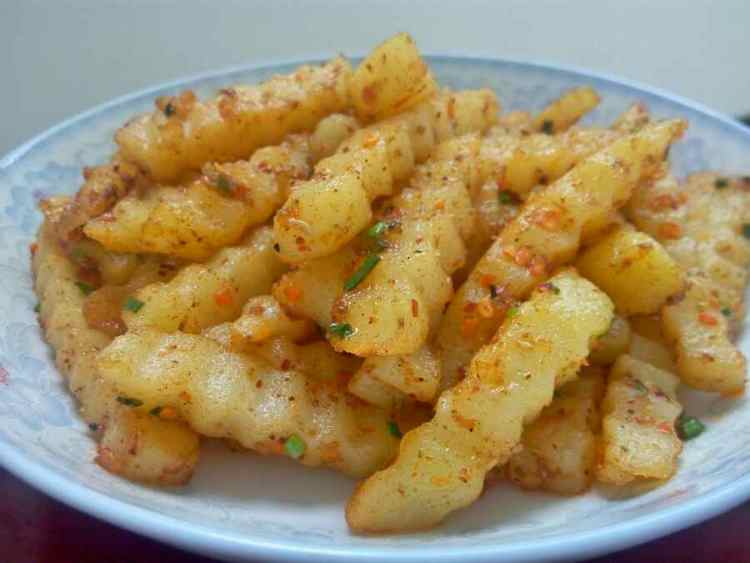 香辣狼牙土豆步骤8
