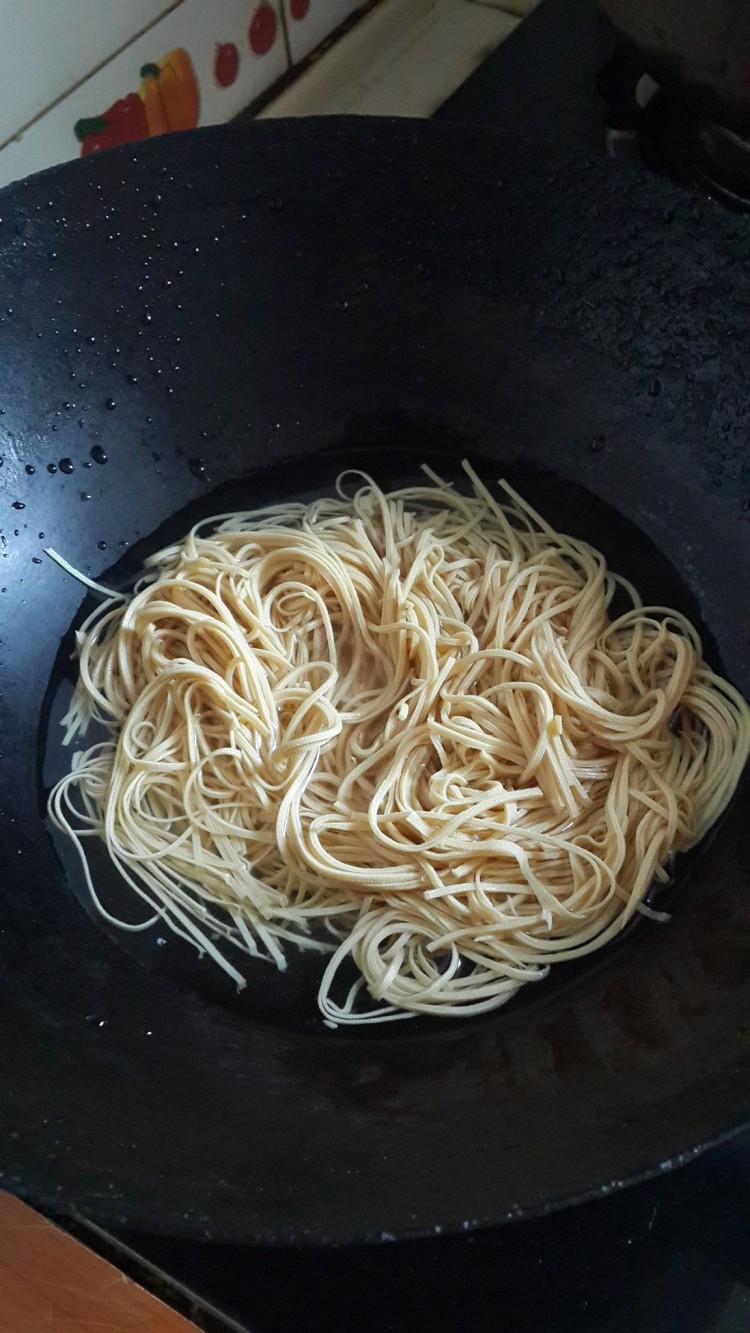 麻酱干豆腐步骤2