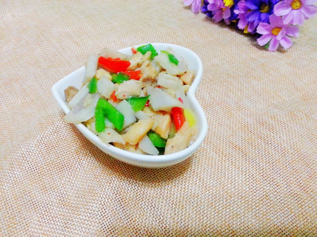 莲藕炒鸡丁步骤7