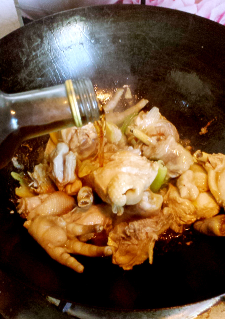 小鸡炖蘑菇步骤8