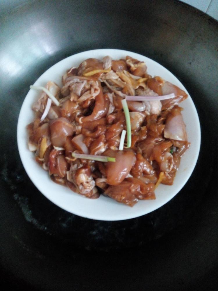 鲜香菇蒸鸡腿肉步骤8