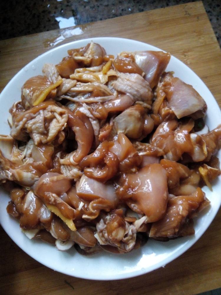 鲜香菇蒸鸡腿肉步骤7