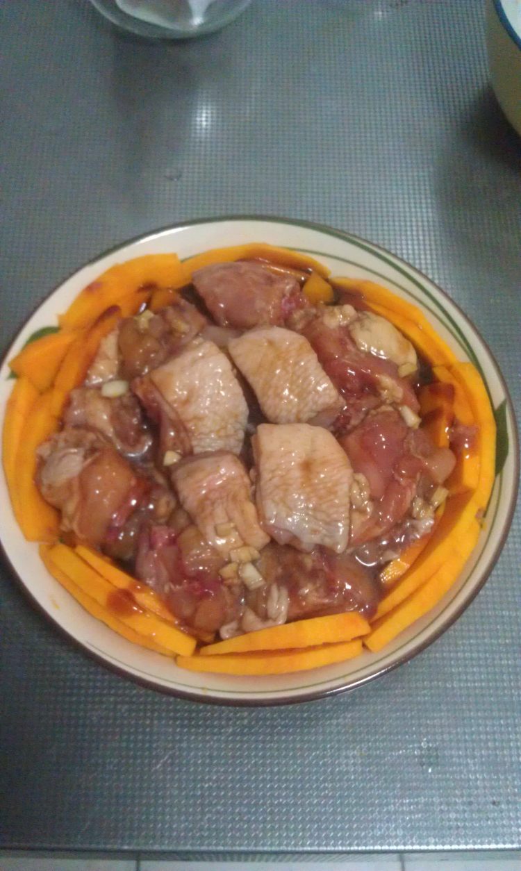 南瓜蒸鸡肉步骤3